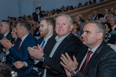 Свет вашему дому!